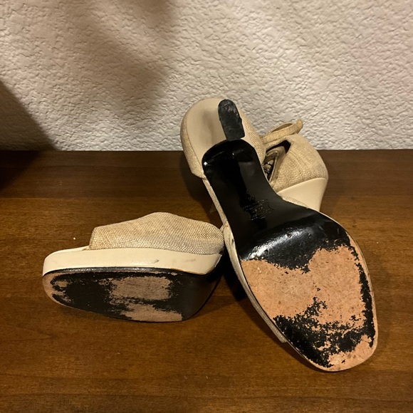 YVES SAINT LAURENT Cream Stiletto Heels with Ankle Strap - Picture 6 of 6